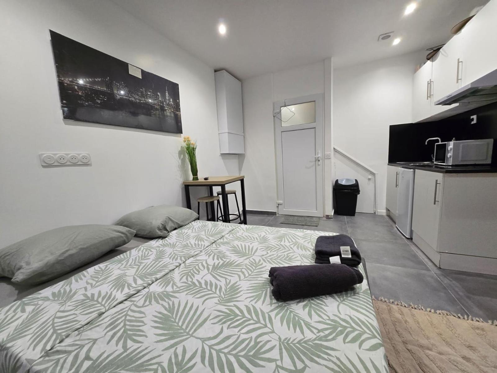 2 Studio Cosy Wifi A Meulan Exterior photo